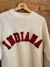 Load image into Gallery viewer, Vintage Indiana Crewneck:  M
