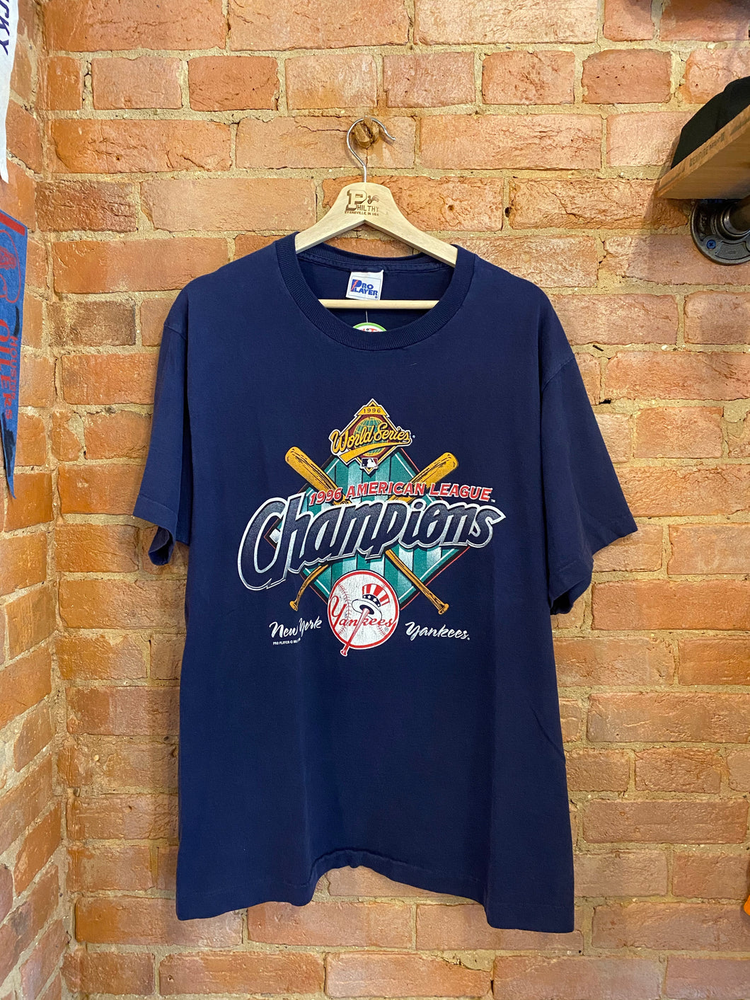 1996 New York Yankees World Series Champions T-Shirt: L