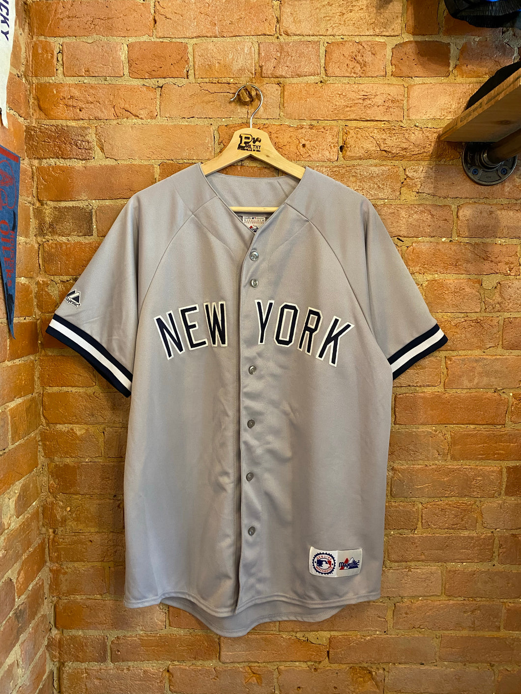 New York Yankees Jersey: L