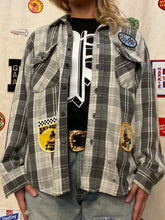 Load image into Gallery viewer, Grey Philthy Flannel
