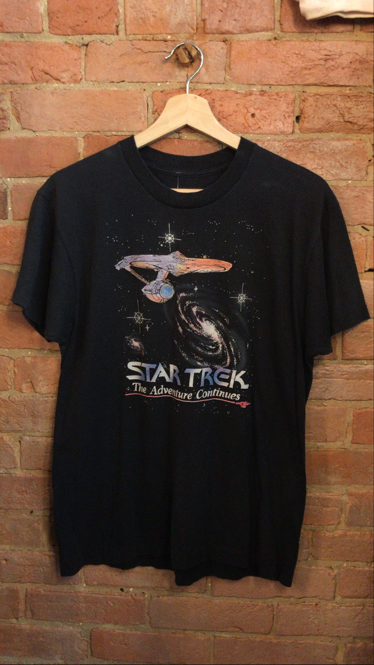 Star Trek “The Adventure Continues” T-shirt: M