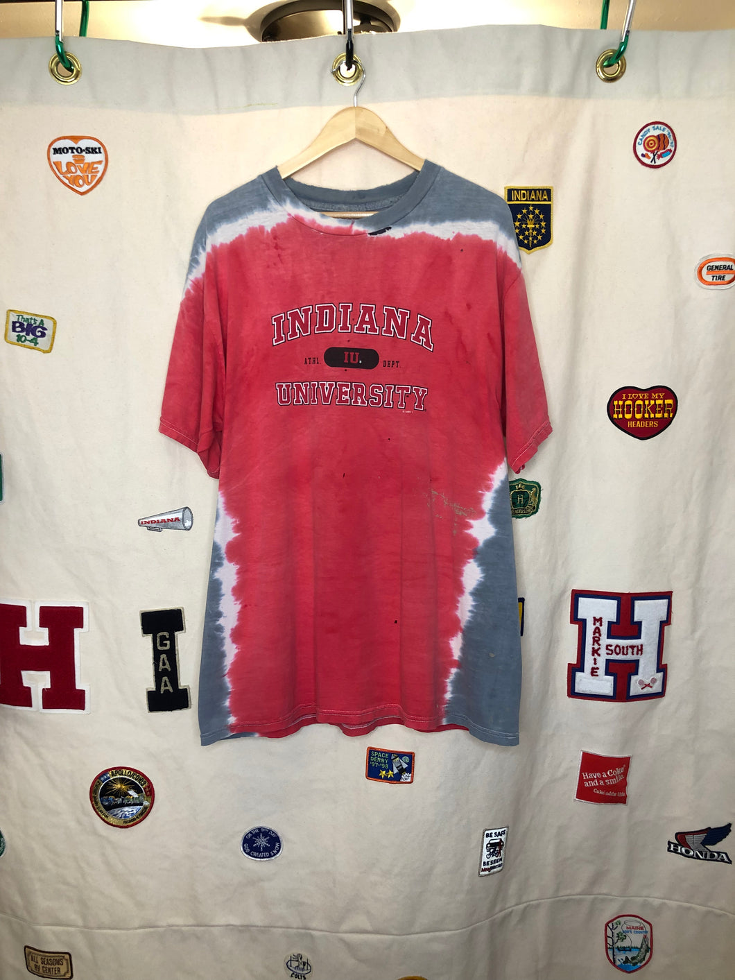 Indiana Hoosiers Tie-Dye Distressed T-Shirt: XXL