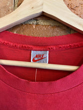 Load image into Gallery viewer, Vintage Nike Air T-shirt
